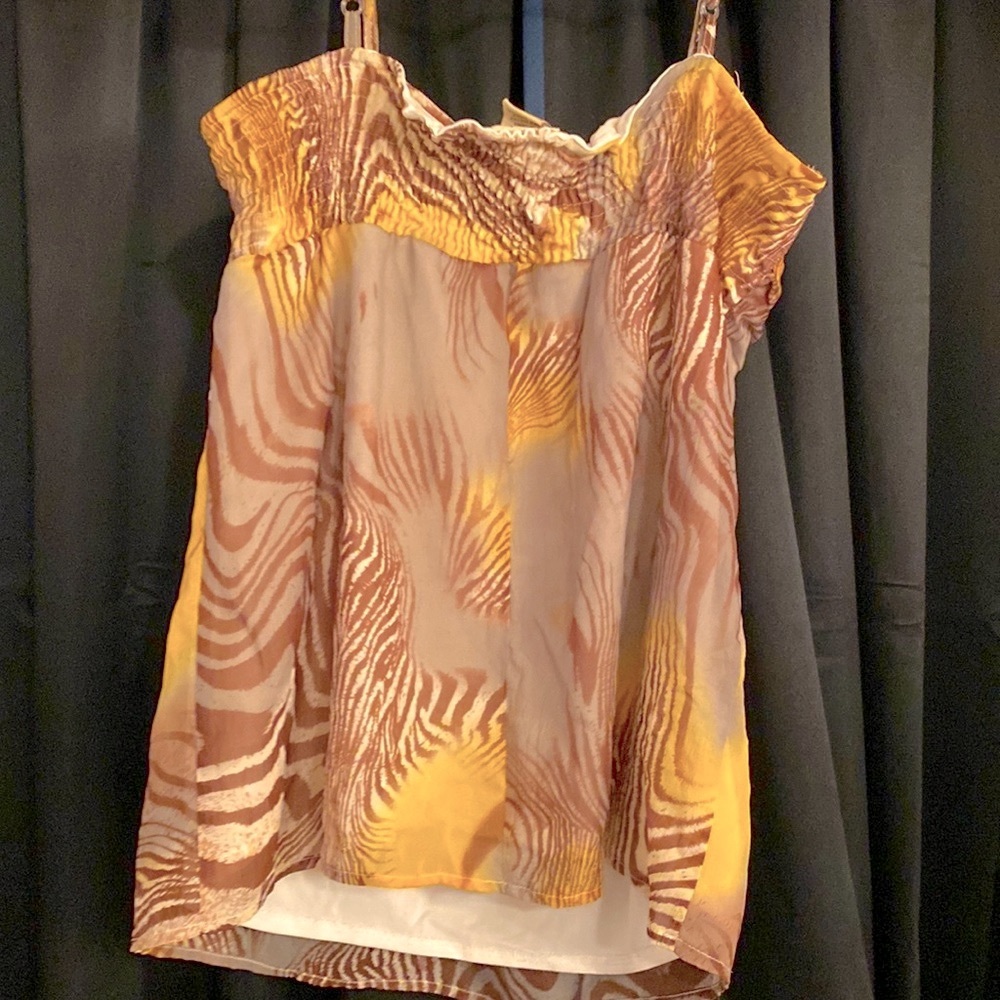 Daytrip tank top size small - Picture 3 of 4